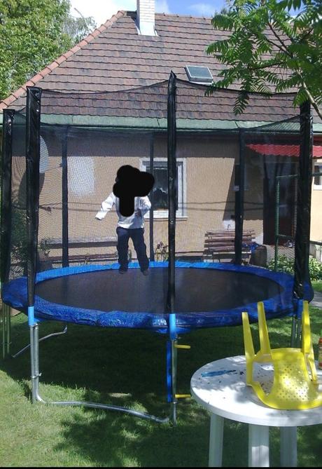 Trampolína, 300-349 cm