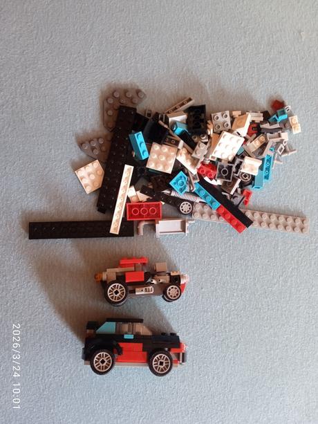 Lego creator 31146 nákladiak s plochou korbou, 