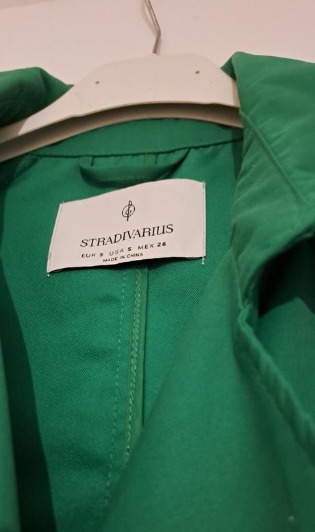 Trenčkot, stradivarius,s