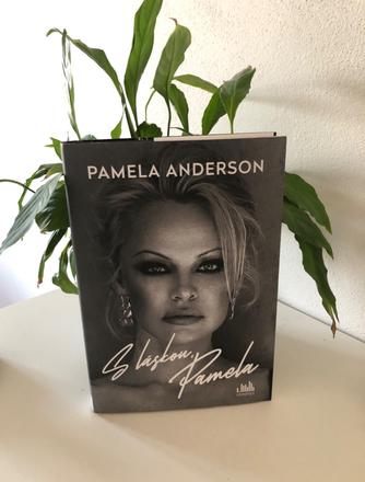 Životopis pamela anderson, s láskou pamela, 