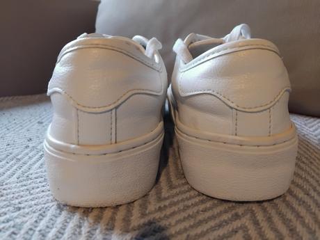 Biele tenisky, zara,35