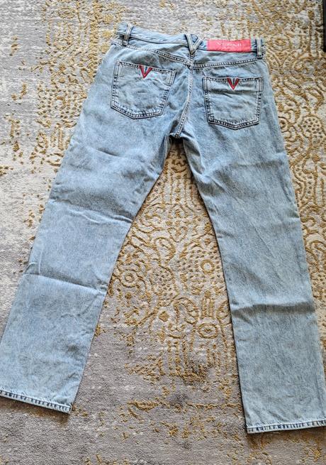 Dara dzinsy jeany, l