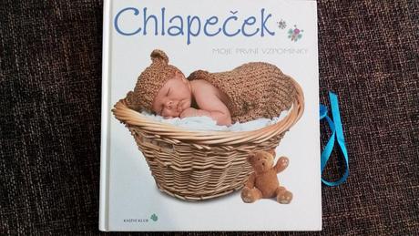 Kniha prvých spomienok - chlapeček,