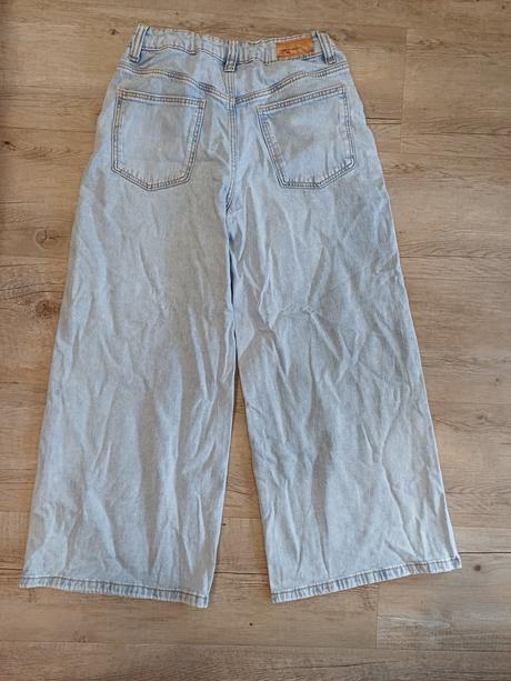 Široké rifle, c&a,134