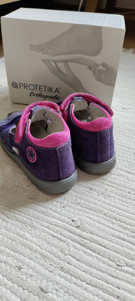 Prezuvky,papuče, protetika,26