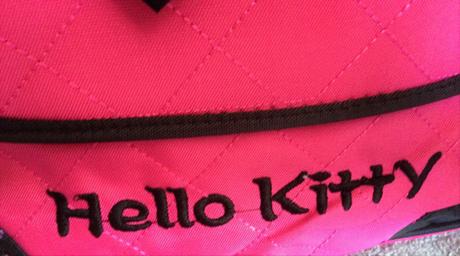Cyklamenovo ruzova skolska taska hello kitty,