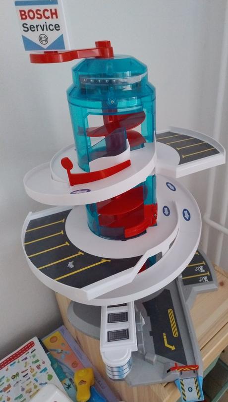 Poschodová garáž bosch helix, 
