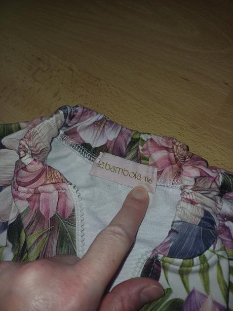 Mikina la bambola, 116