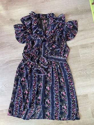 Saty s volanikmi, xs