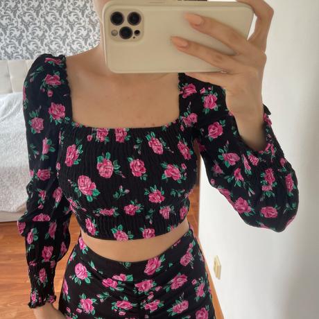 Kvetinový komplet sukne a topu, bershka,s