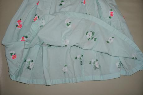 34/xs saty s kvietkami, xs