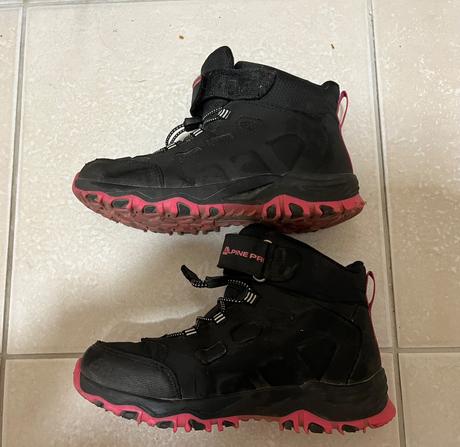 Turistické topanky, alpine pro,32