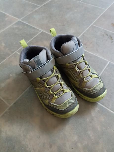 Topánky decathlon, quechua,32