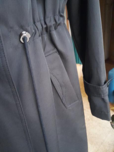 Nepremokavá parka, l