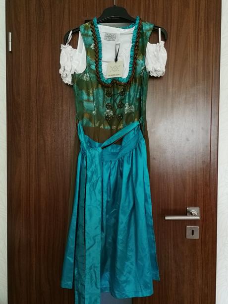 Tradičný rakúsky kroj, c&a,xs