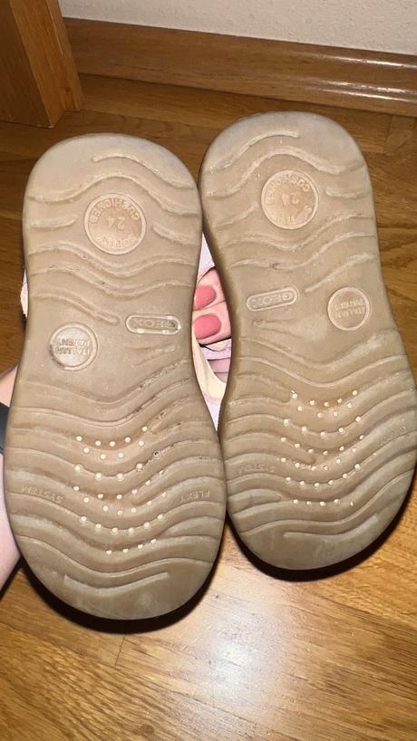 Dievcenske sandalky, geox,24
