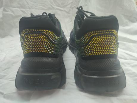 Botasky s kamienkami, guess,39