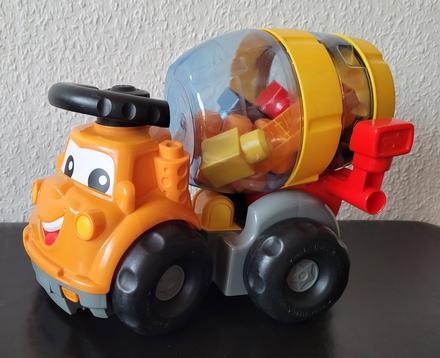 Mega bloks auto miešačka,