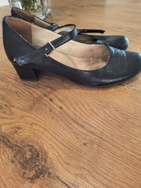 Topánky na tanec, 37