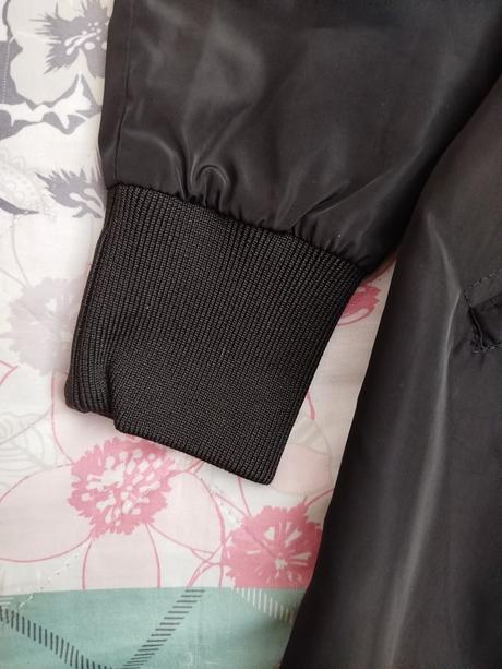 Jarná prechodná vetrovka, 36