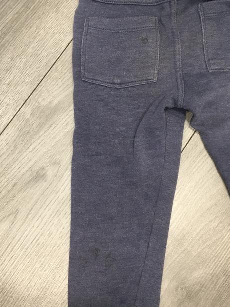 11 tepláčikov na totálne donosenie veľ. 92, 92