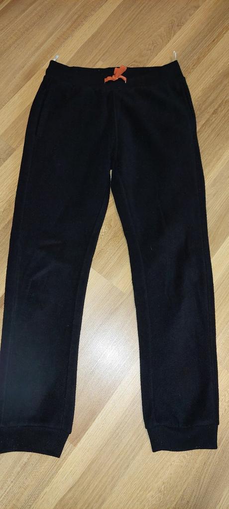 Fleesove nohavice, c&a,134