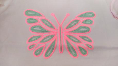 Tricko s motylom, 128