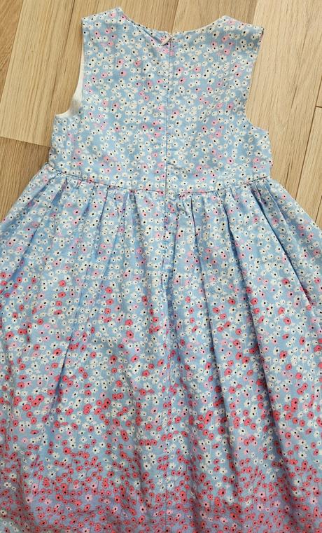 Šatičky, topolino,110