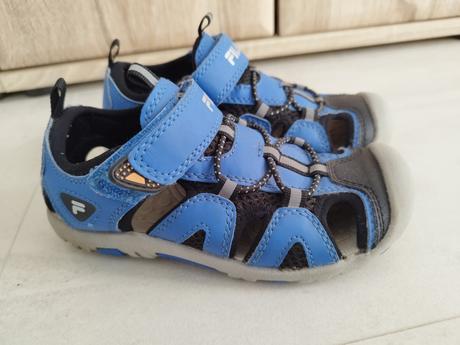 Sandále ako nové, fila,29