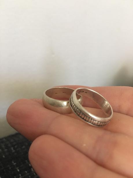 Strieborné prstene, 