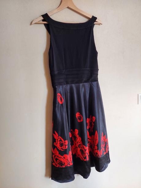 Kvetinové šaty, bonprix,36