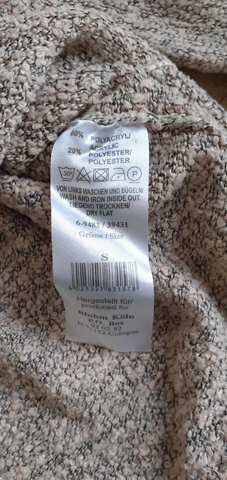 Svetrík na zapínanie, s