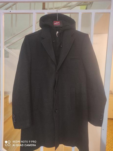 Pánsky kabát s kapucňou ako nový, m