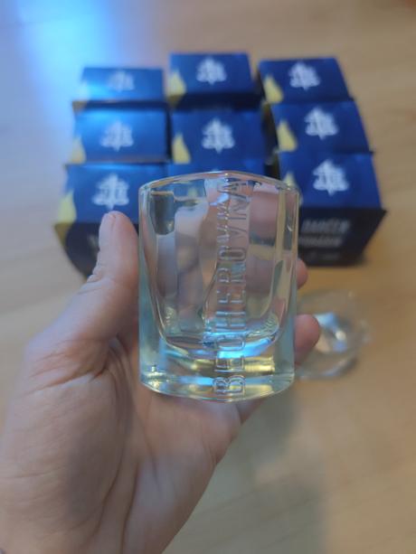 Poldecové poháriky becherovka, 