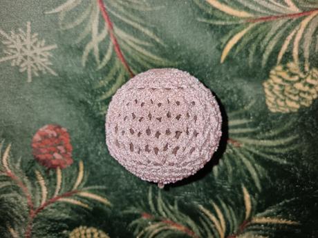 Vianočné háčkované gule, 