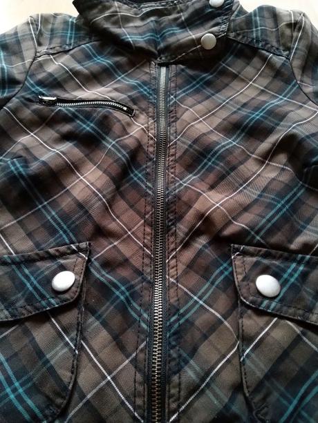 Pekná jarná bunda, 34