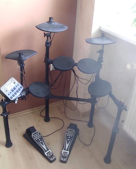 Elektrické bicie medeli dd401, 