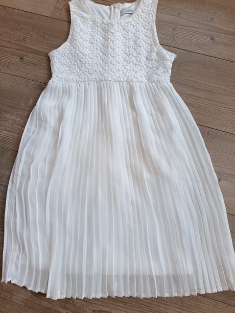 Biele šaty s anglickou výšivkou veľ 134, reserved,134