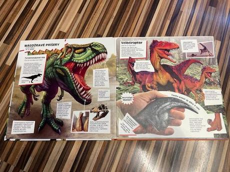 Úžasné stroje, dinosaury kniha, 