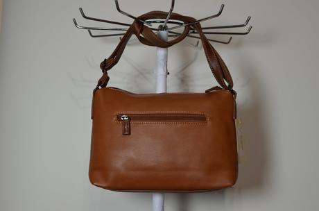 Bledohnedá kabelka, 