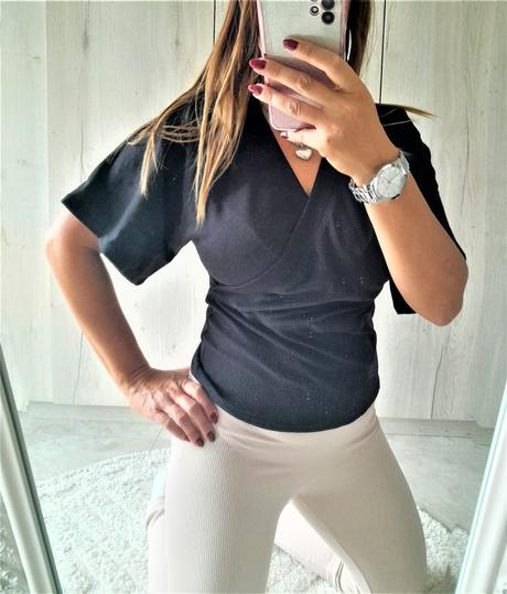 Čierny svetrík-m, m