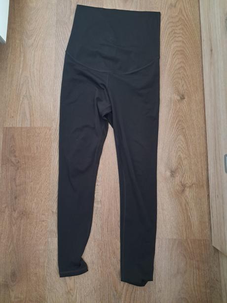 Tehotenské leginy, l