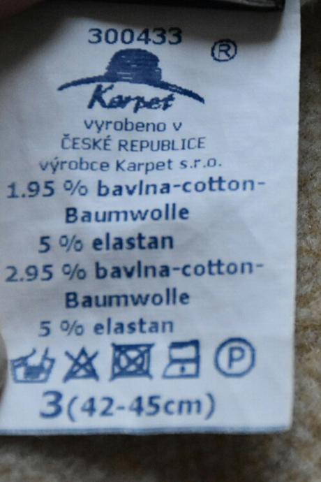 Jarná dievčenská čiapka, 74