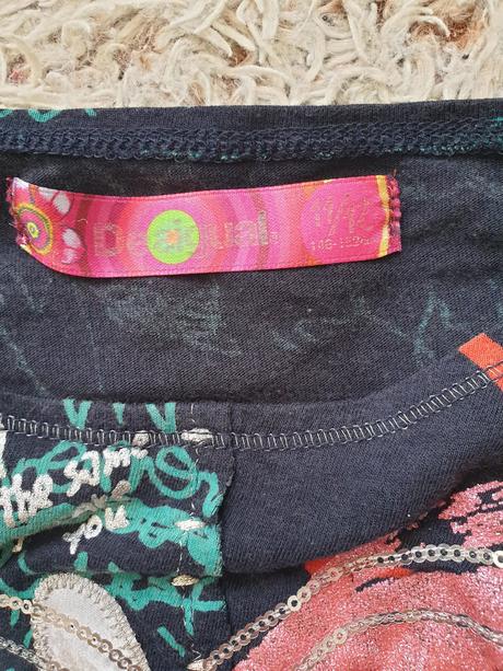 Tricko, desigual,152