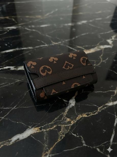 Dokladovka, card holder,