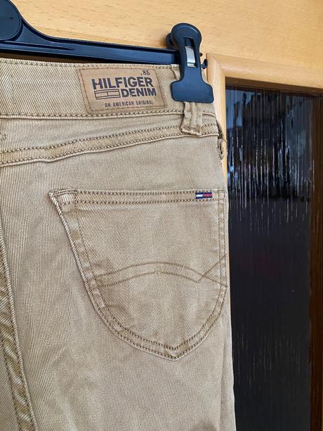 Tommy hilfiger v.s, tommy hilfiger,s