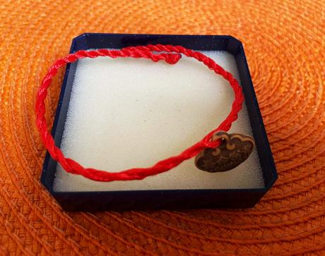 Šnúrka na ruku kabbalah, 