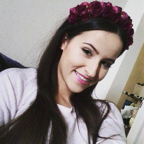 Kvetinková čelenka,