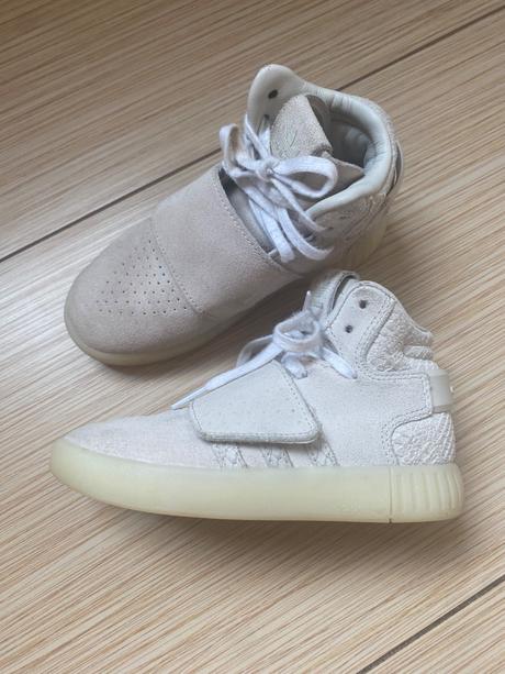 Adidas botasky (28), adidas,28