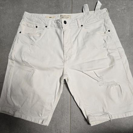 Rifle sortky, pull&bear,46